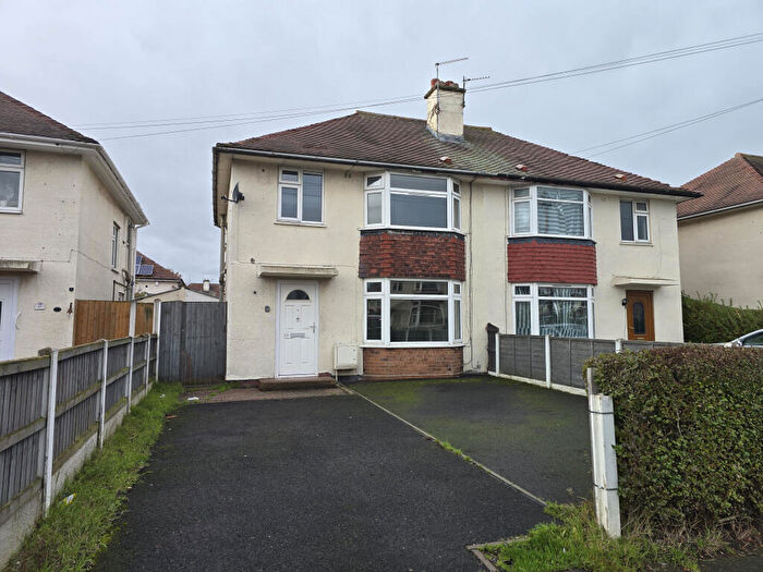 3 Bedroom Semi-Detached House For Sale In Ash Road, Crewe, Cheshire, CW1