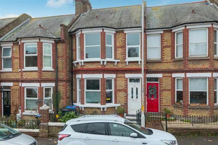 1 Bedroom Property To Rent In Elms Avenue, Ramsgate CT11