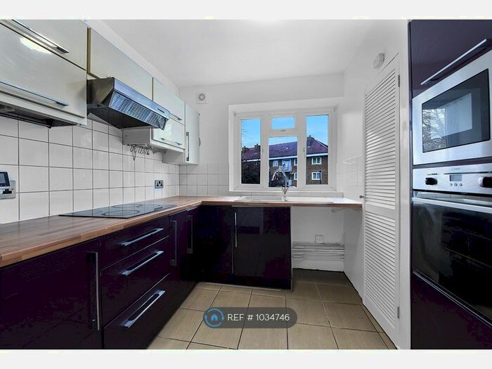 3 Bedroom Flat To Rent In London, London, SE2