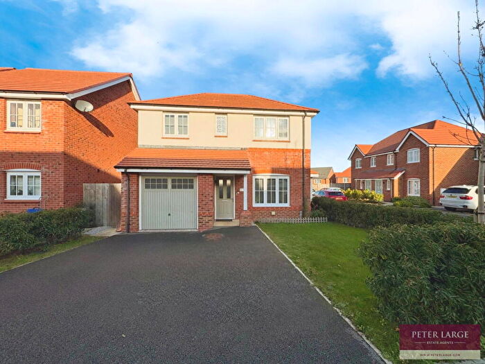 4 Bedroom Detached House For Sale In Bryn Twr, Rhuddlan, LL18