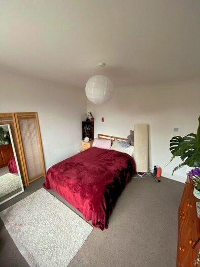 1 Bedroom Flat To Rent In Oakdene Avenue, Bristol, BS5