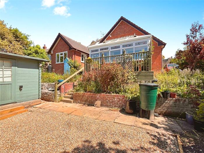 4 Bedroom Detached House For Sale In The Broadway, Totland Bay, Isle Of Wight, PO39