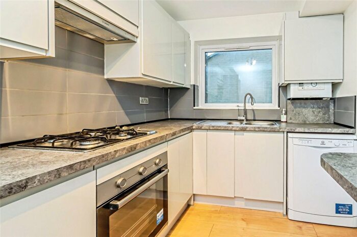 2 Bedroom Flat For Sale In St. James Road, Sutton, SM1