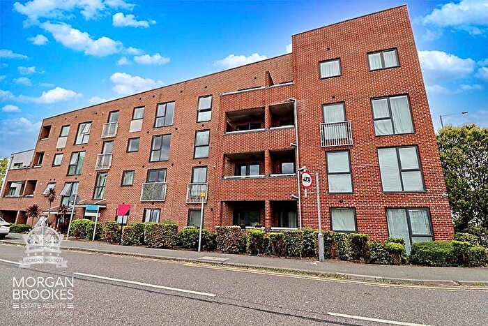 2 Bedroom Apartment For Sale In The Chase, Grays, RM20