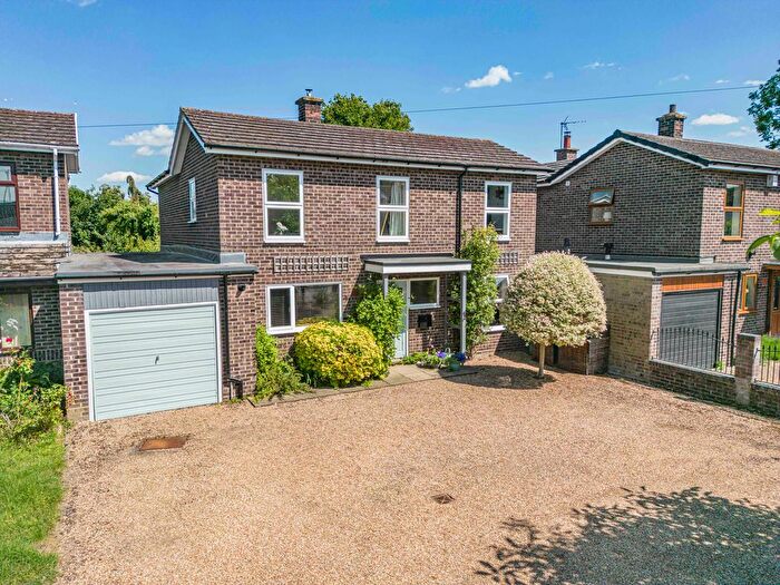3 Bedroom Detached House For Sale In High Street, Dry Drayton, CB23