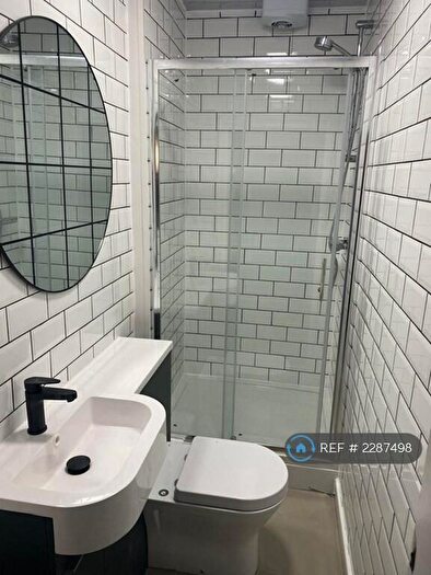 7 Bedroom Terraced House To Rent In Garstang Road, Preston, PR1