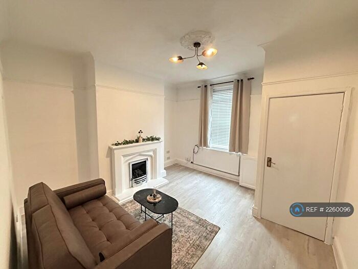 2 Bedroom Terraced House To Rent In Shuttle Street, Tyldesley, Manchester, M29