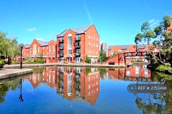 2 Bedroom Flat To Rent In Thomas Telford Basin, Manchester, M1