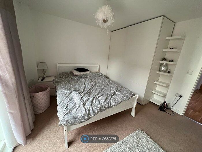 1 Bedroom Flat To Rent In Waterfield House, Wembley, HA0