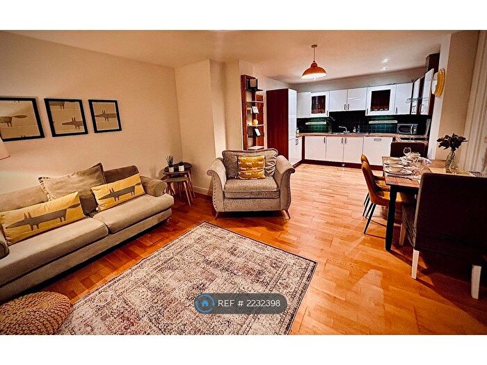 2 Bedroom Flat To Rent In Flemingate Court, Beverley, HU17