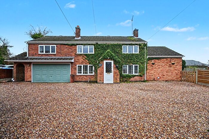 4 Bedroom Detached House For Sale In The Green, Long Lawford, Rugby, CV23