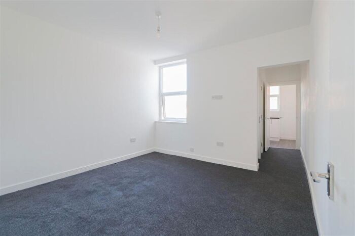 1 Bedroom Apartment To Rent In Mason Road, Foleshill, Coventry, CV6
