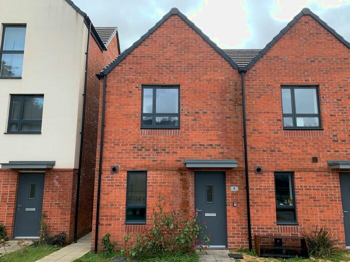 2 Bedroom Town House To Rent In Sir Harry Secombe Court, Swansea, SA1