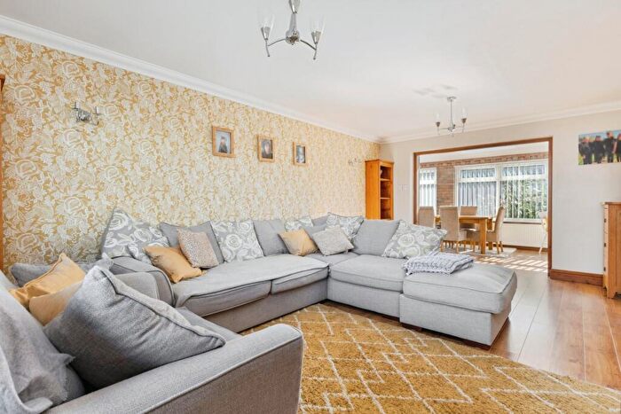 4 Bedroom Detached House For Sale In Cider Close, Attleborough, Norfolk, NR17