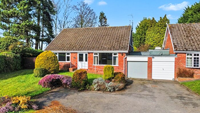 4 Bedroom Detached Bungalow For Sale In Lutterworth Road, Pailton, Rugby, CV23