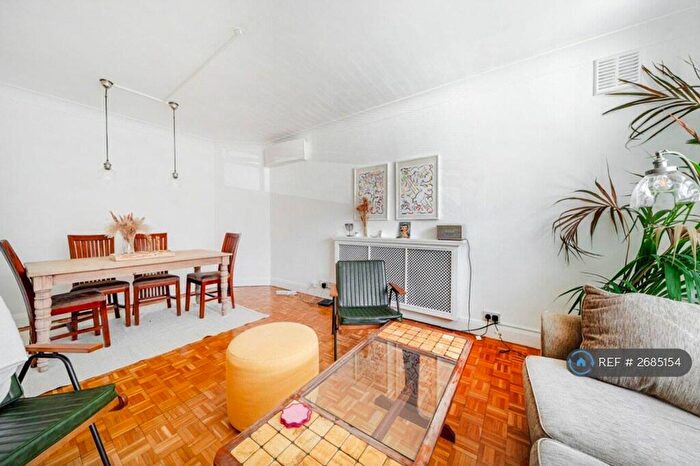 2 Bedroom Flat To Rent In Springfield Court, London, NW3