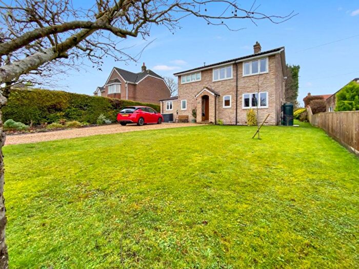 4 Bedroom Detached House To Rent In Middle Lane, Cherhill, Calne, SN11