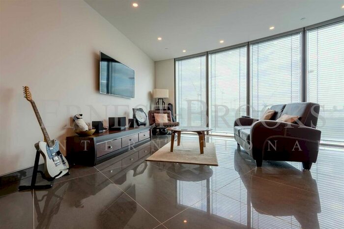 Studio To Rent In The Tower, One St. George Wharf, Vauxhall, SW8