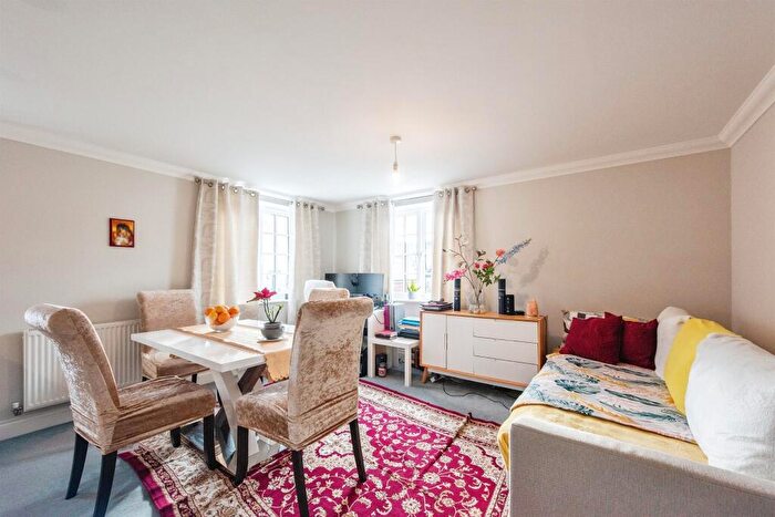 2 Bedroom Flat For Sale In Quarry Avenue, Needham Market, Ipswich, IP6