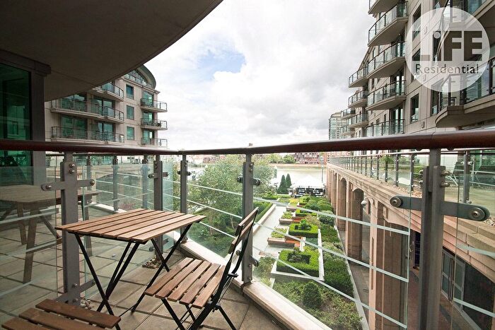 2 Bedroom Flat To Rent In Fountain House, St George Wharf, London, SW8