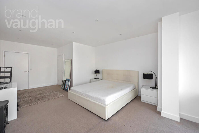 2 Bedroom Flat For Sale In Dorset Gardens, Brighton, East Sussex, BN2