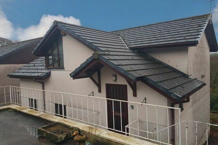 3 Bedroom Detached House To Rent In Creekside View, Truro, TR2