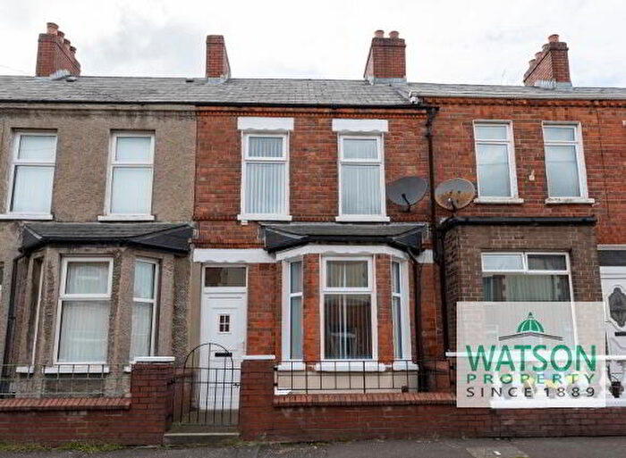 2 Bedroom Mid Terraced House For Sale In Bray Street, Belfast, BT13