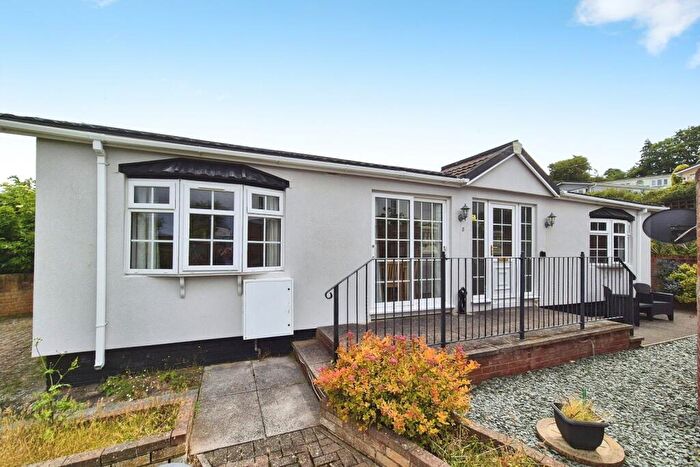 2 Bedroom Detached House For Sale In Walton Bay, Clevedon, North Somerset, BS21