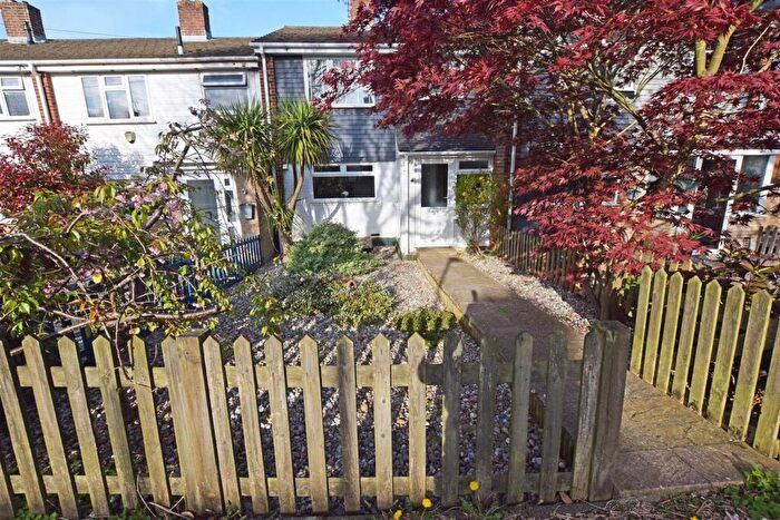 3 Bedroom Terraced House For Sale In Ormsby Green, Rainham, Gillingham, ME8