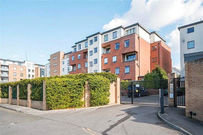 2 Bedroom Apartment For Sale In Sullivan Road, Camberley, Surrey, GU15