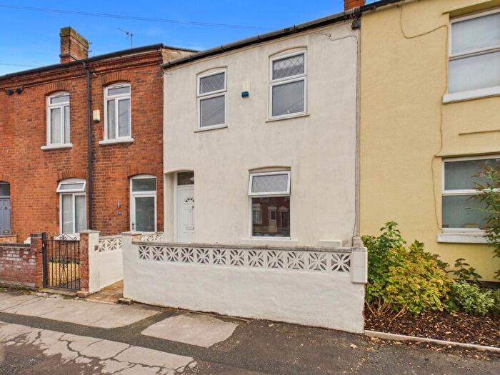 5 Bedroom Terraced House For Sale In Oxford Road, Gloucester, GL1