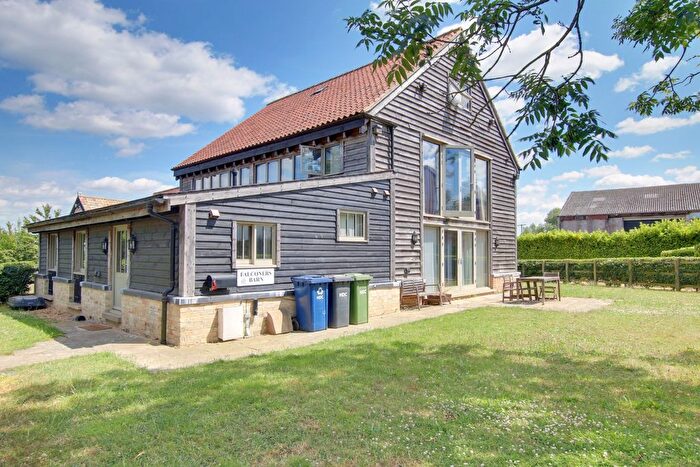 5 Bedroom Barn Conversion To Rent In Padgetts Lane, Fenton, Cambridgeshire, PE28