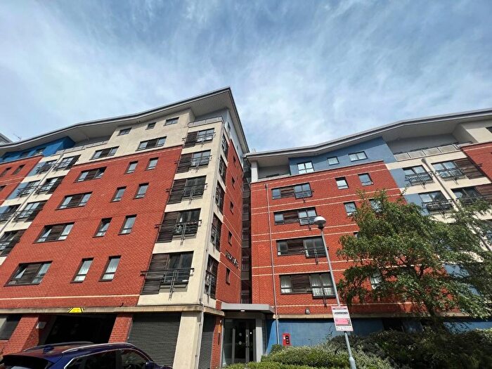 2 Bedroom Flat For Sale In Redgrave Millsands, Sheffield, South Yorkshire, S3