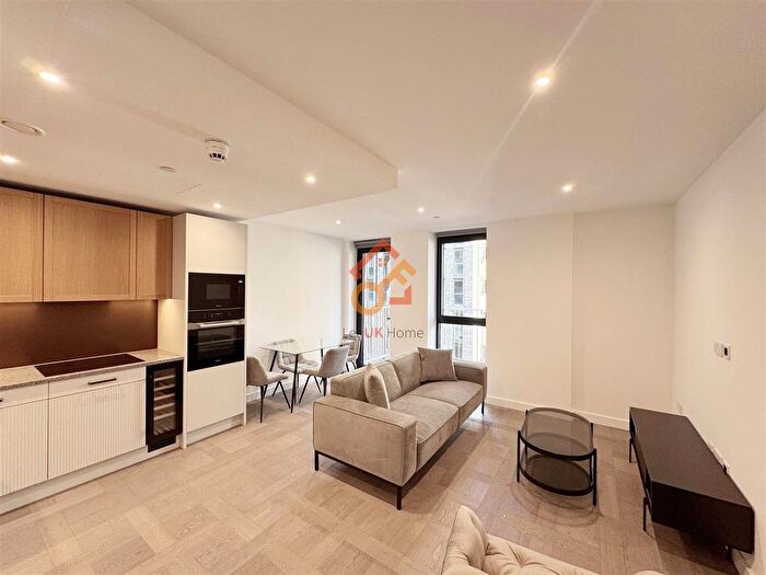 1 Bedroom Flat To Rent In Merino Gardens, London, E1W