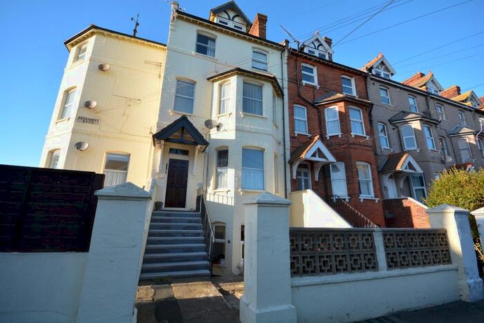 1 Bedroom Flat To Rent In Penshurst Road, Ramsgate, CT11