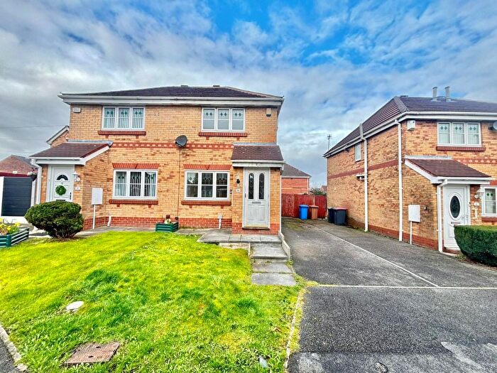 2 Bedroom Semi Detached House To Rent In Watton Close, Pendlebury, Salford, M27