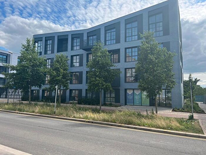 2 Bedroom Apartment To Rent In Turing Way, Cambridge, CB3