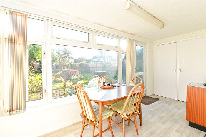 3 Bedroom Detached House For Sale In Marley Close, New Milton, Hampshire, BH25