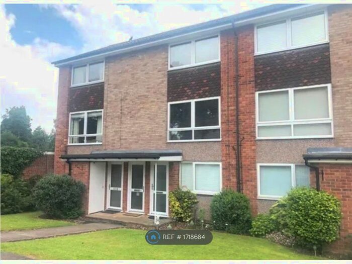 2 Bedroom Flat To Rent In Walmley, Sutton Coldfield, B76