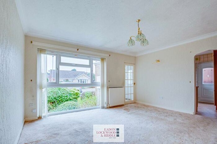 2 Bedroom Bungalow For Sale In Balmoral Way, Bramley, Rotherham, S66