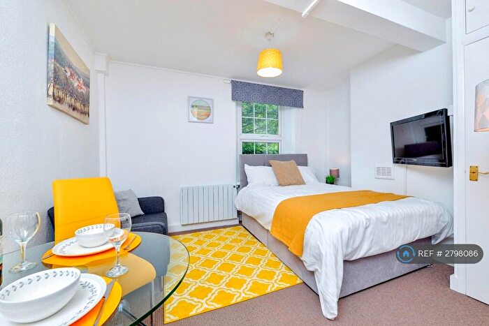 Studio To Rent In Scotgate, Stamford, PE9