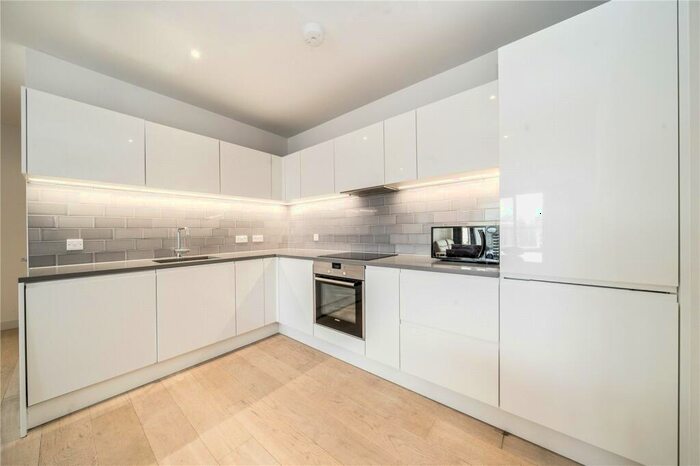 2 Bedroom Apartment To Rent In Summerston House, Starboard Way, Royal Wharf, London, E16