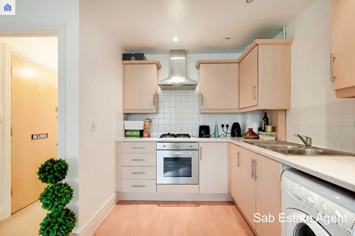 1 Bedroom Flat To Rent In Corbins Lane, HA2