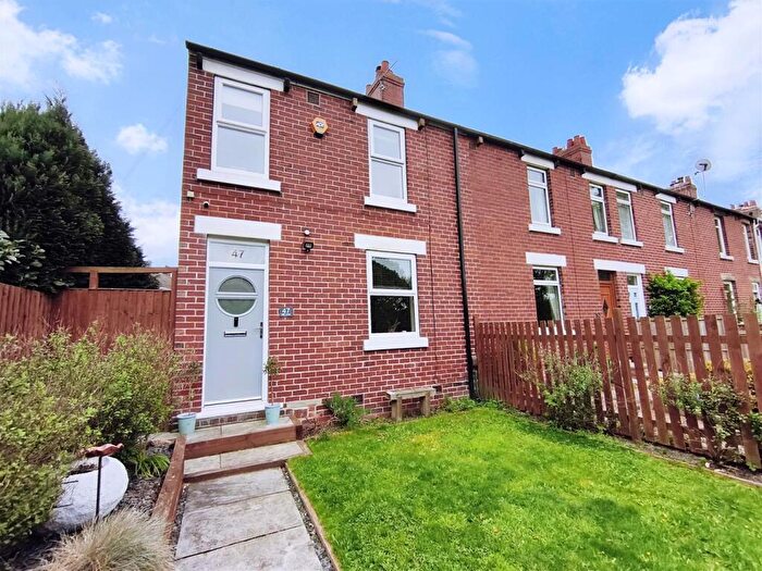 4 Bedroom End Of Terrace House For Sale In Mill Lane, Darton, Barnsley, S75