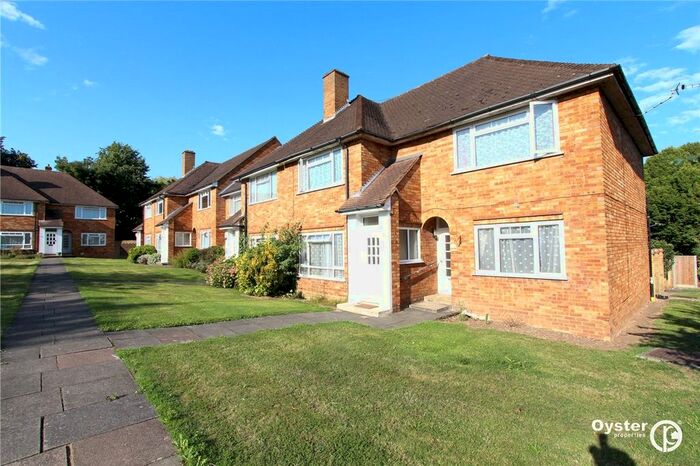 2 Bedroom Flat To Rent In Kerry Court, Stanmore, HA7