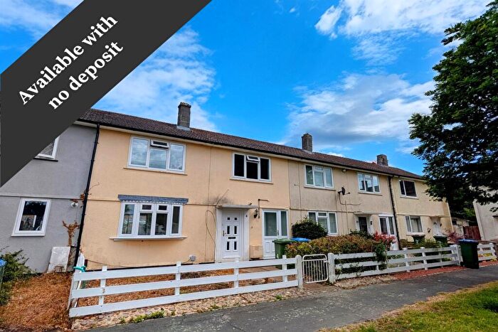 3 Bedroom House To Rent In Thorness Close, SO16