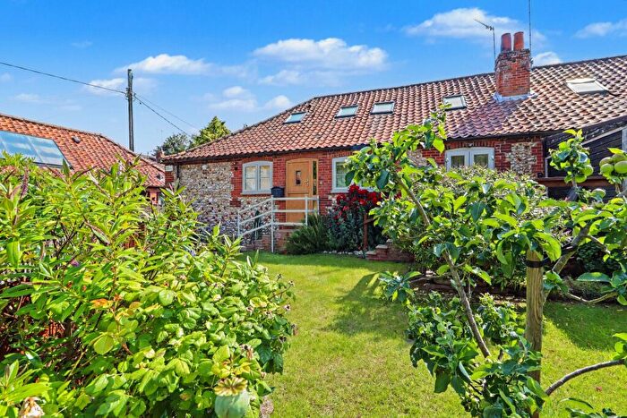 4 Bedroom Semi Detached House For Sale In Manor Court, The Street, Syderstone, PE31