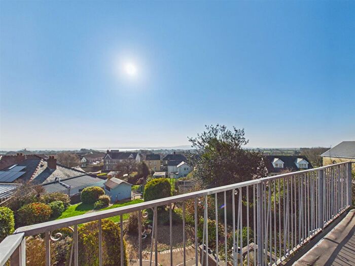4 Bedroom Detached House For Sale In Llys Y Coed, Pembrey., SA16