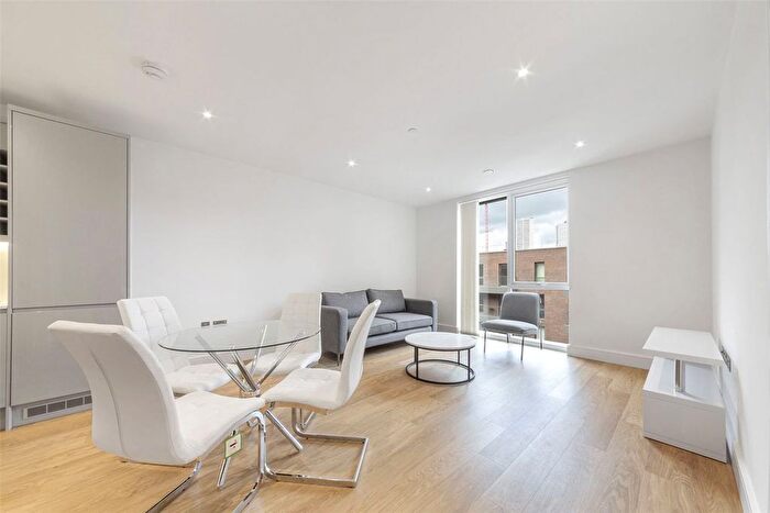 1 Bedroom Flat To Rent In Pershore Street, Birmingham, B5