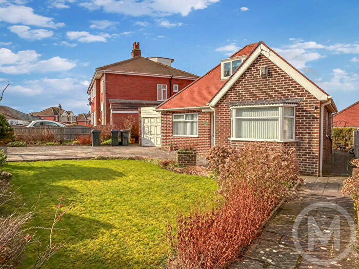 3 Bedroom Detached Bungalow For Sale In Countess Crescent, Bispham, FY2